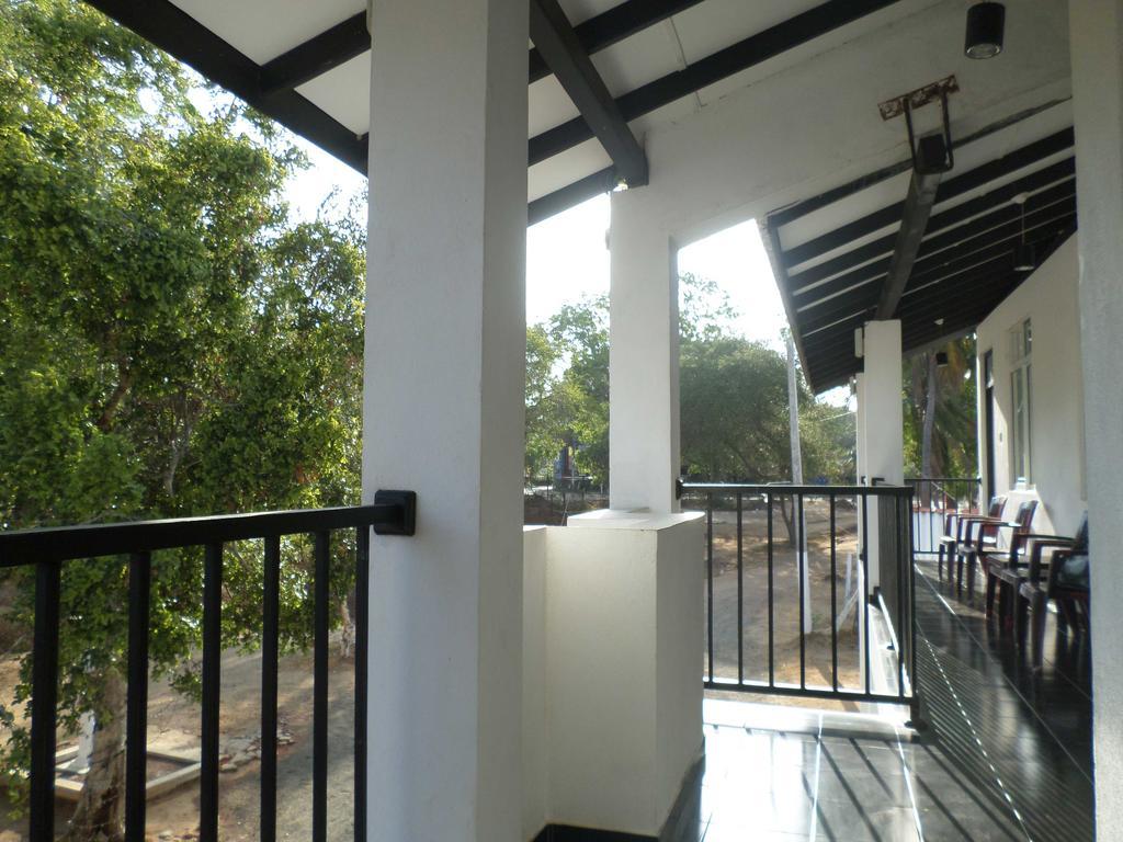Romana Rest Kataragama Extérieur photo